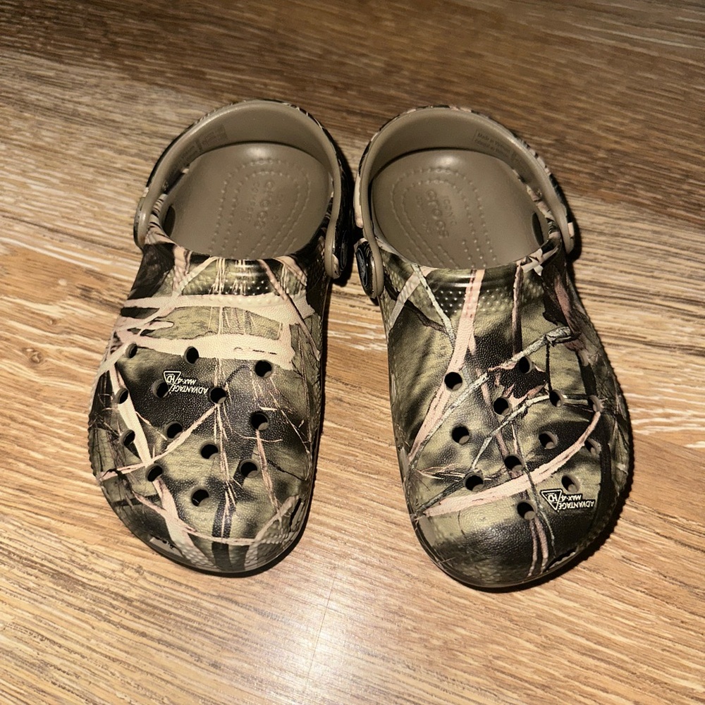 Toddler Camo crocs
